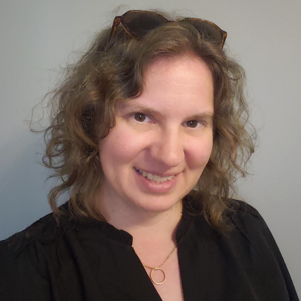 Corinne LEONIDES