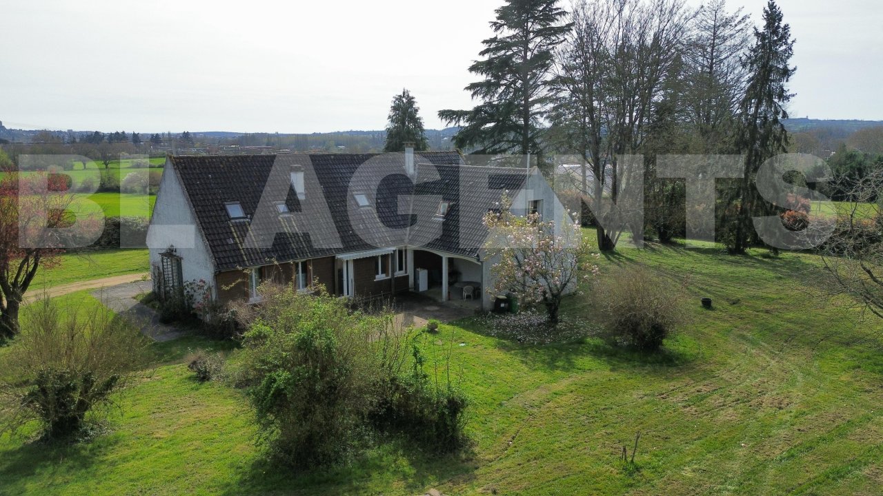 Vente Maison 191m² 9 Pièces à Saint-Pavace (72190) - Bl Agents Immobiliers