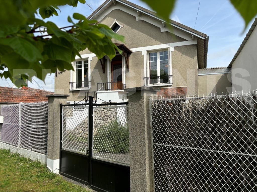 Vente Maison 80m² 5 Pièces à Germigny-l'Évêque (77910) - Bl Agents Immobiliers