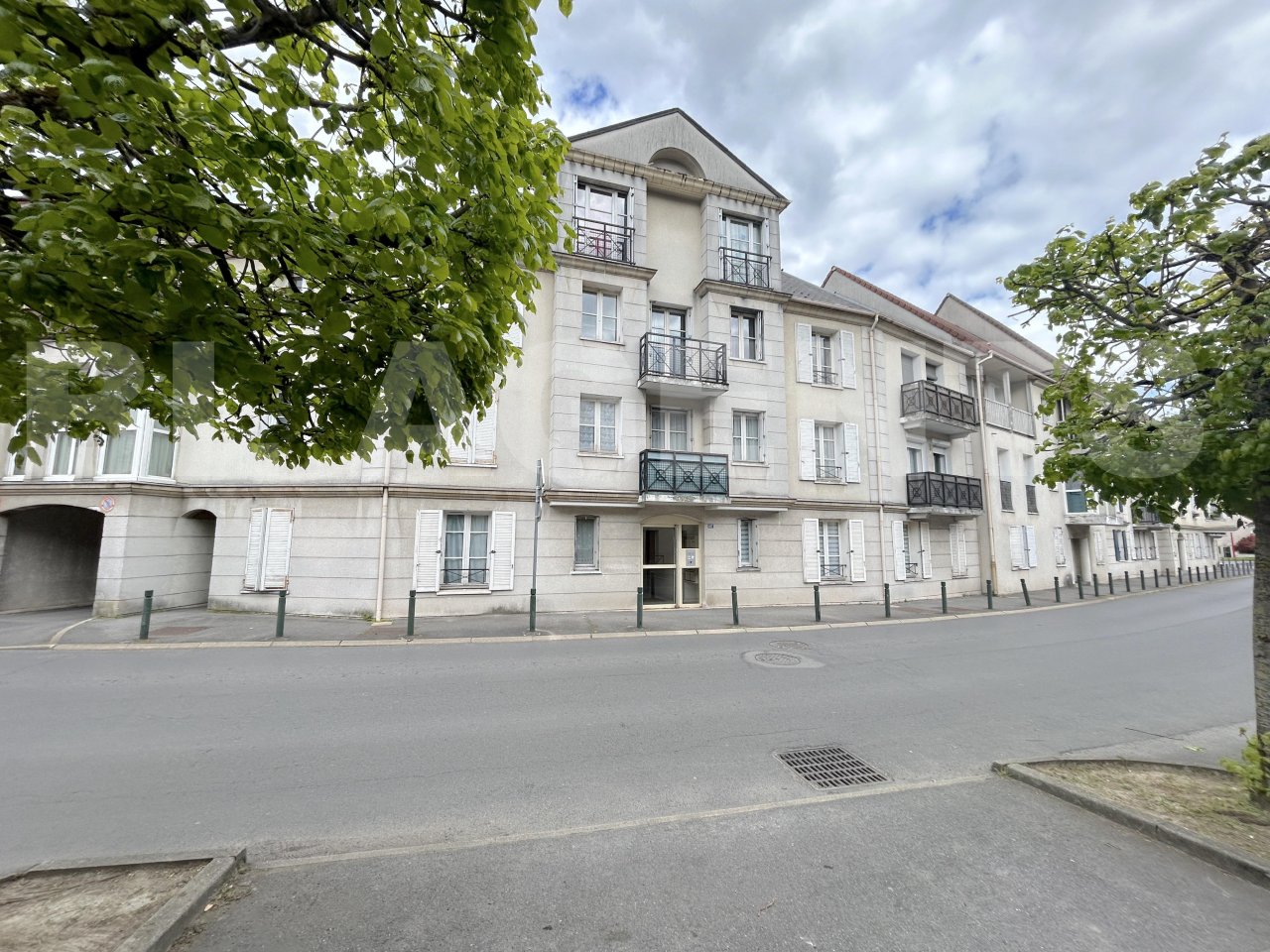 Vente Appartement 82m² 5 Pièces à Villeparisis (77270) - Bl Agents Immobiliers