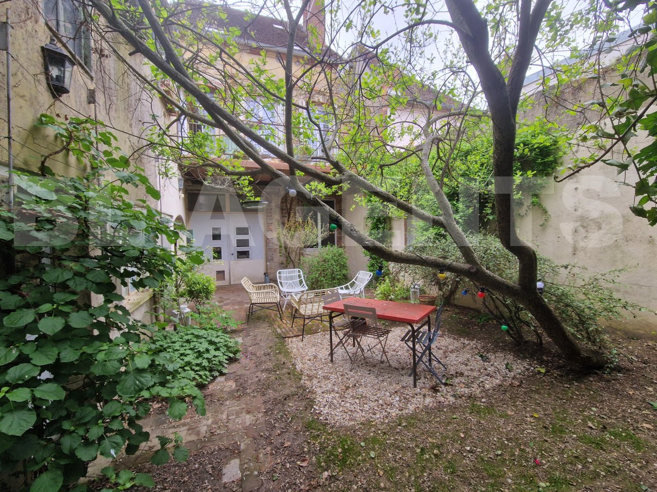 Vente Maison 165m² 6 Pièces à Villeneuve-sur-Yonne (89500) - Bl Agents Immobiliers